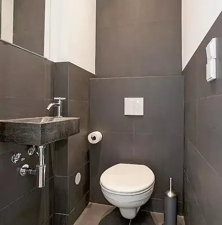 Apartment Modern At 