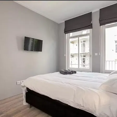 Apartment Modern At 